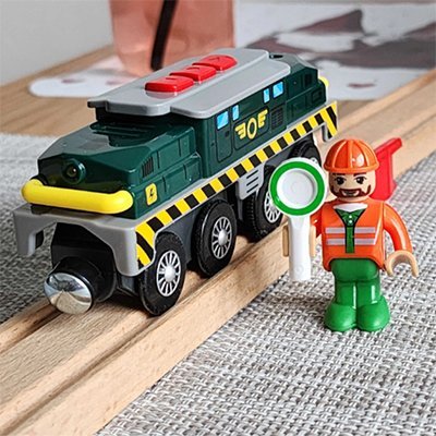 Train pour circuit en bois | Imaginaire - PLAY JOUET